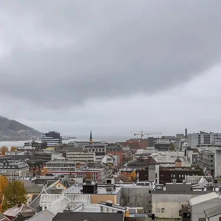 The View - Center With Spectacular Views 公寓 *